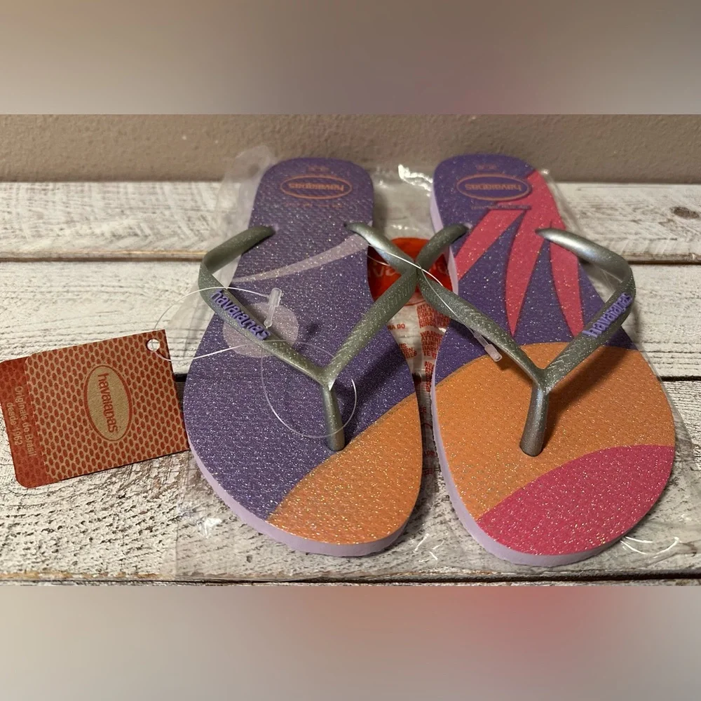 Havaianas Flip Flops - NWT